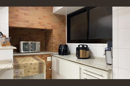 Apartamento à venda com 154m², 3 quartos e sem vagaCozinha 