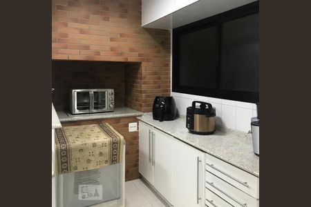 Apartamento à venda com 154m², 3 quartos e sem vagaCozinha