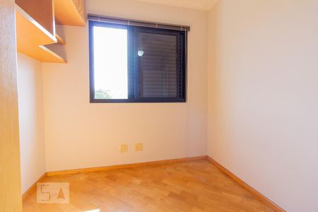 Quarto 1 de apartamento para alugar com 2 quartos, 55m² em Caxingui, São Paulo