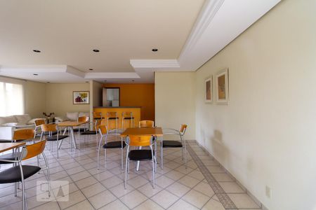 Apartamento para alugar com 55m², 2 quartos e 2 vagas Apartamento para alugar com 55m², 2 quartos e 2 vagasSalão de Festas