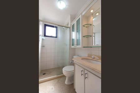 Apartamento para alugar com 55m², 2 quartos e 2 vagas Apartamento para alugar com 55m², 2 quartos e 2 vagasBanheiro