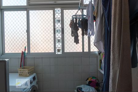 Apartamento à venda com 56m², 2 quartos e 1 vagaÁrea de Serviço