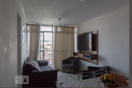 Sala de apartamento à venda com 2 quartos, 56m² em Taboão, Diadema