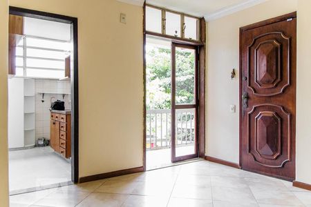 Apartamento à venda com 56m², 2 quartos e 1 vaga Apartamento à venda com 56m², 2 quartos e 1 vagaSala