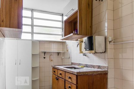 Apartamento à venda com 56m², 2 quartos e 1 vaga Apartamento à venda com 56m², 2 quartos e 1 vagaCozinha