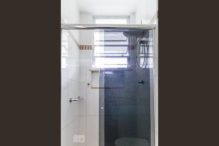 Apartamento à venda com 56m², 2 quartos e 1 vaga Apartamento à venda com 56m², 2 quartos e 1 vagaBanheiro