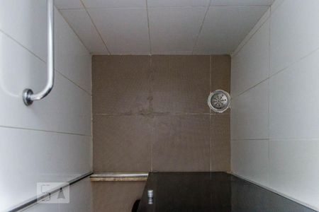 Apartamento à venda com 56m², 2 quartos e 1 vaga Apartamento à venda com 56m², 2 quartos e 1 vagaBanheiro