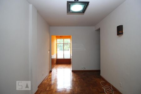 Sala de apartamento à venda com 2 quartos, 75m² em Botafogo, Rio de Janeiro
