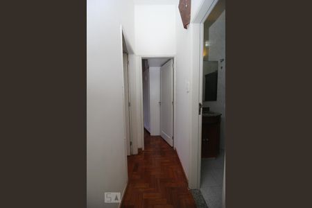 Corredor de apartamento à venda com 2 quartos, 75m² em Botafogo, Rio de Janeiro