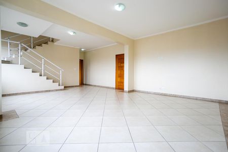 Sala de casa à venda com 3 quartos, 230m² em Vila Aurora, São Paulo