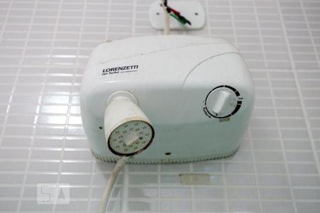 Casa à venda com 230m², 3 quartos e 8 vagasBanheiro