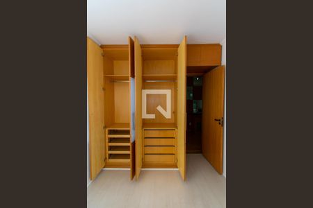 Apartamento à venda com 48m², 1 quarto e 1 vaga Apartamento à venda com 48m², 1 quarto e 1 vagaQuarto