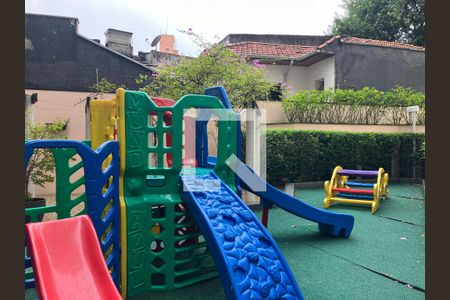 Apartamento à venda com 48m², 1 quarto e 1 vaga Apartamento à venda com 48m², 1 quarto e 1 vagaÁrea comum - Playground