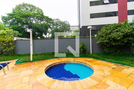 Apartamento à venda com 48m², 1 quarto e 1 vaga Apartamento à venda com 48m², 1 quarto e 1 vagaÁrea comum - Piscina