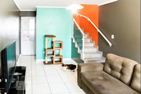 Sala de casa à venda com 3 quartos, 110m² em Vila Ré, São Paulo