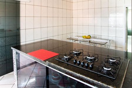 Casa à venda com 110m², 3 quartos e 3 vagas Casa à venda com 110m², 3 quartos e 3 vagasDetalhe cozinha