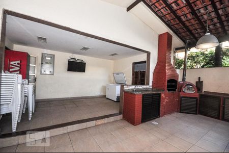 Apartamento para alugar com 72m², 2 quartos e 1 vaga Apartamento para alugar com 72m², 2 quartos e 1 vagaÁrea Comum