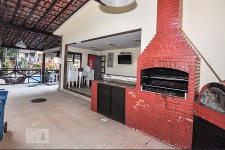 Apartamento para alugar com 72m², 2 quartos e 1 vaga Apartamento para alugar com 72m², 2 quartos e 1 vagaÁrea Comum