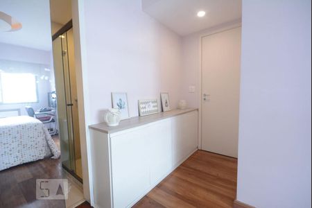 Apartamento para alugar com 72m², 2 quartos e 1 vaga Apartamento para alugar com 72m², 2 quartos e 1 vagaAcesso Banheiro Suíte