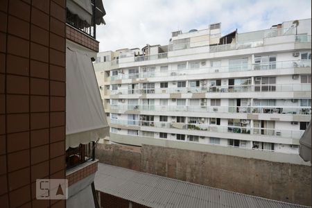 Apartamento para alugar com 72m², 2 quartos e 1 vaga Apartamento para alugar com 72m², 2 quartos e 1 vagaVista Suíte