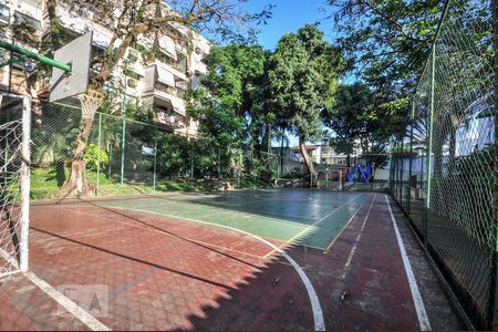 Apartamento para alugar com 72m², 2 quartos e 1 vaga Apartamento para alugar com 72m², 2 quartos e 1 vagaÁrea Comum