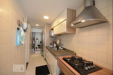 Apartamento para alugar com 72m², 2 quartos e 1 vaga Apartamento para alugar com 72m², 2 quartos e 1 vagaCozinha e Área de Serviço