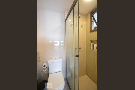 Apartamento para alugar com 72m², 2 quartos e 1 vaga Apartamento para alugar com 72m², 2 quartos e 1 vagaBanheiro Suíte