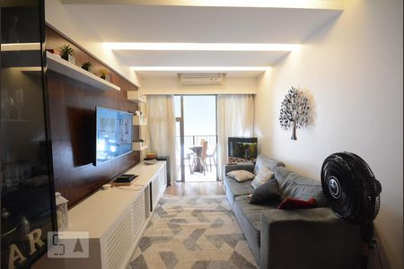 Sala de apartamento para alugar com 2 quartos, 72m² em Freguesia de Jacarepaguá, Rio de Janeiro