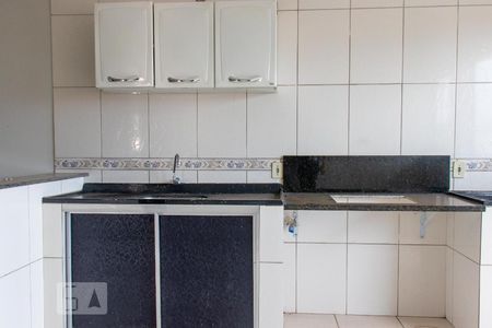 Cozinha de apartamento para alugar com 2 quartos, 80m² em Setor Habitacional Vicente Pires (taguatinga), Brasília