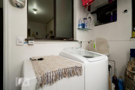 Apartamento à venda com 80m², 3 quartos e 1 vaga Apartamento à venda com 80m², 3 quartos e 1 vagaÁrea de Serviço