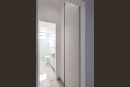 Corredor - Armário de apartamento para alugar com 1 quarto, 45m² em Lourdes, Belo Horizonte