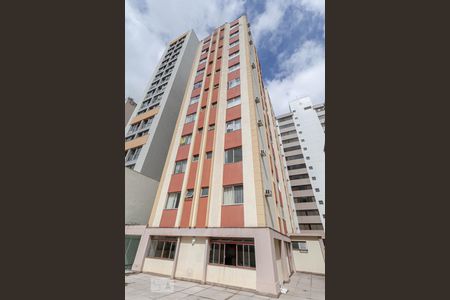 Apartamento para alugar com 45m², 1 quarto e 1 vagaÁrea comum - Fachada