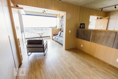 Sala Quarto de kitnet/studio para alugar com 1 quarto, 29m² em Bom Retiro, São Paulo