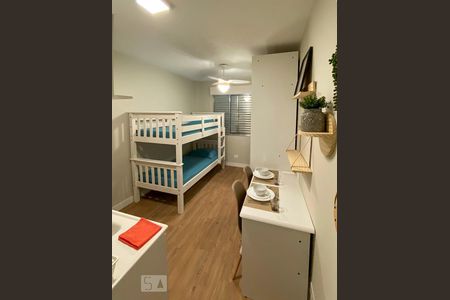 Quarto de kitnet/studio para alugar com 1 quarto, 18m² em Butantã, São Paulo