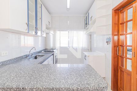 Casa à venda com 230m², 3 quartos e 4 vagas Casa à venda com 230m², 3 quartos e 4 vagasCozinha e Sala de Jantar