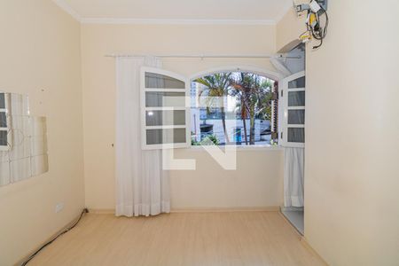Casa à venda com 230m², 3 quartos e 4 vagas Casa à venda com 230m², 3 quartos e 4 vagasSuíte