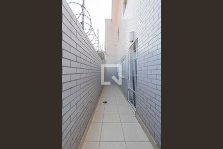 Casa à venda com 230m², 3 quartos e 4 vagas Casa à venda com 230m², 3 quartos e 4 vagasCorredor
