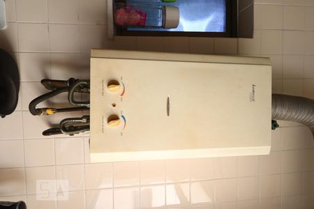 Apartamento à venda com 100m², 3 quartos e 1 vagaÁrea de Serviço - Aquecedor