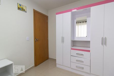 Apartamento para alugar com 2 quartos, 40m² em Pinheirinho, Curitiba
