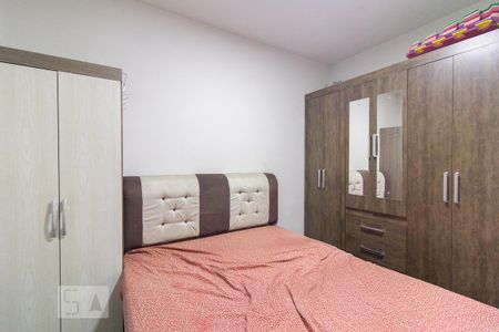 Quarto 2 de apartamento para alugar com 2 quartos, 40m² em Pinheirinho, Curitiba