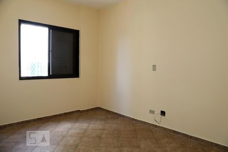 Quarto 1 de apartamento para alugar com 2 quartos, 54m² em Jardim Monte Alegre, Taboão da Serra