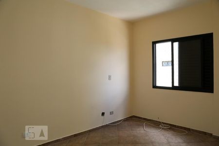 Quarto 2 de apartamento para alugar com 2 quartos, 54m² em Jardim Monte Alegre, Taboão da Serra