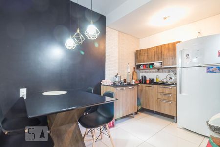 Sala/Cozinha de casa à venda com 2 quartos, 78m² em Jardim Carvalho, Porto Alegre