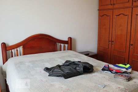 Suíte 1 de casa à venda com 4 quartos, 402m² em Parque Oratório, Santo André