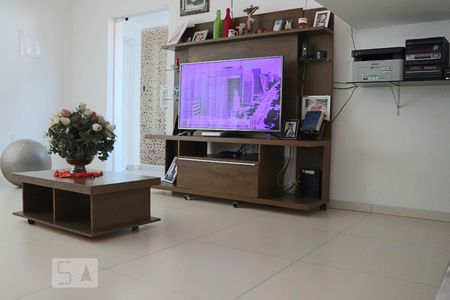 Sala de casa à venda com 4 quartos, 402m² em Parque Oratório, Santo André