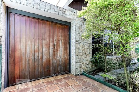 Casa à venda com 285m², 3 quartos e 10 vagasGaragem