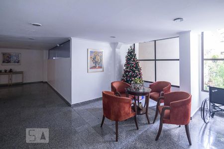 Apartamento à venda com 70m², 3 quartos e 1 vaga Apartamento à venda com 70m², 3 quartos e 1 vagaHall Social