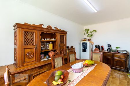 Casa à venda com 193m², 3 quartos e 3 vagasCozinha