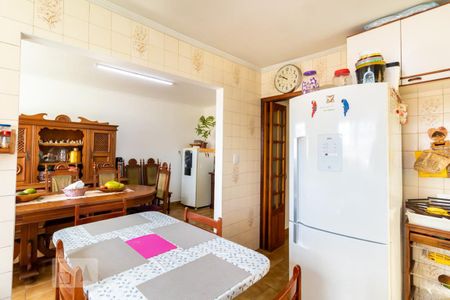 Casa à venda com 193m², 3 quartos e 3 vagasCozinha