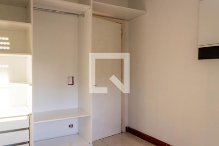 Quarto de apartamento à venda com 1 quarto, 45m² em Protásio Alves, Porto Alegre